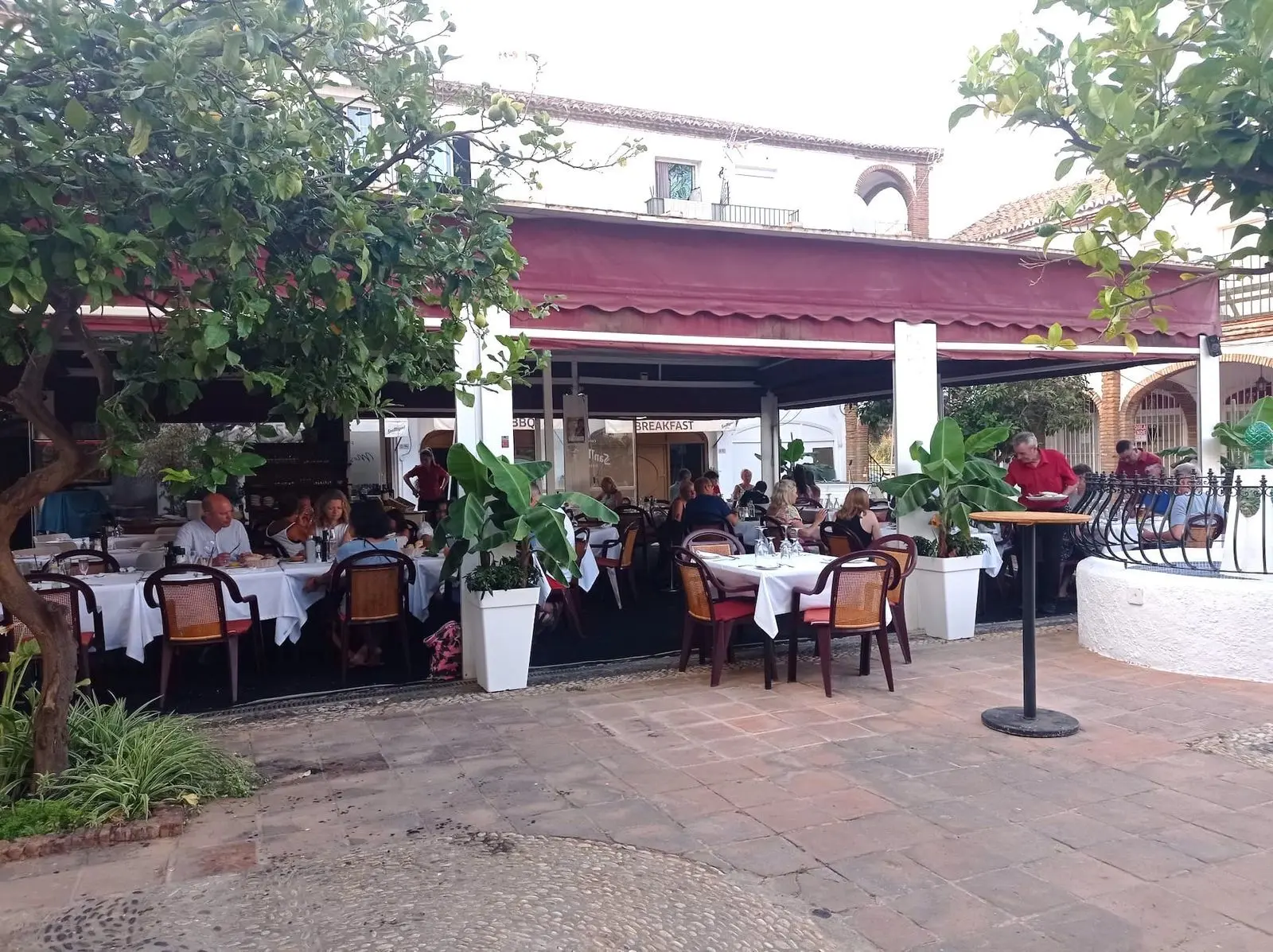 Restaurang i Cabopino, Marbella