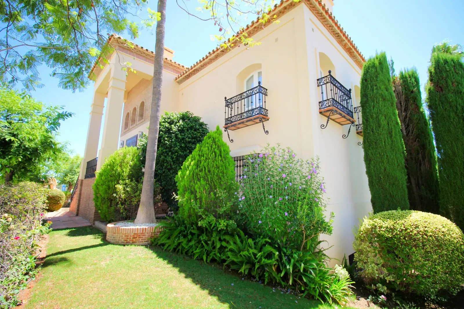 Villa en Los Arqueros, Benahavís