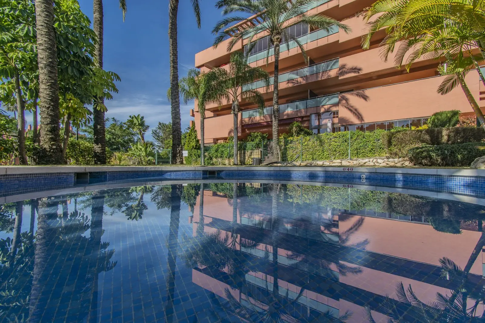 公寓 · New Golden Mile, Estepona