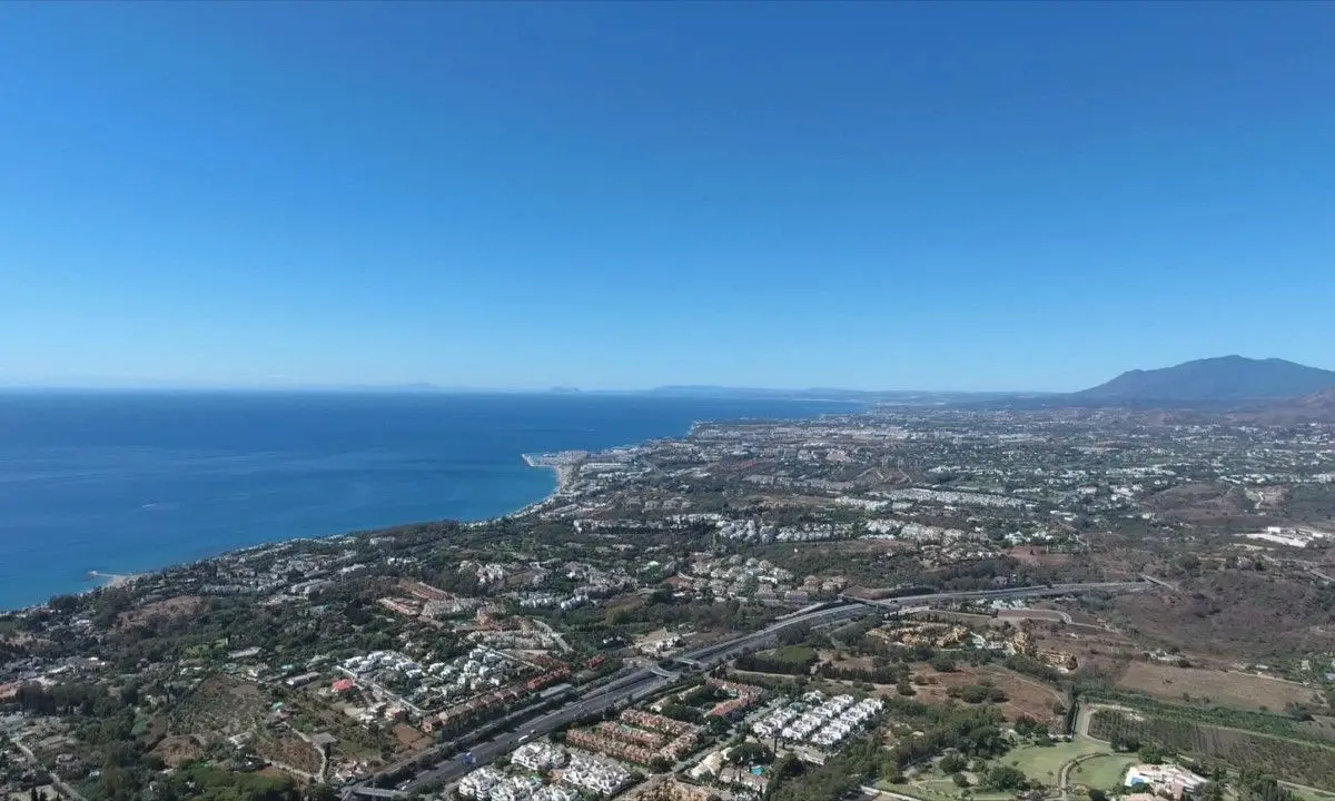 Участок в Golden Mile, Marbella