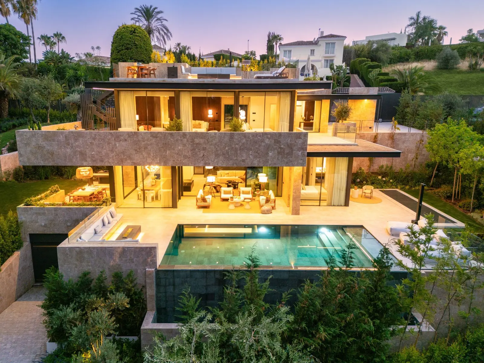 Villa in Nueva Andalucía, Marbella
