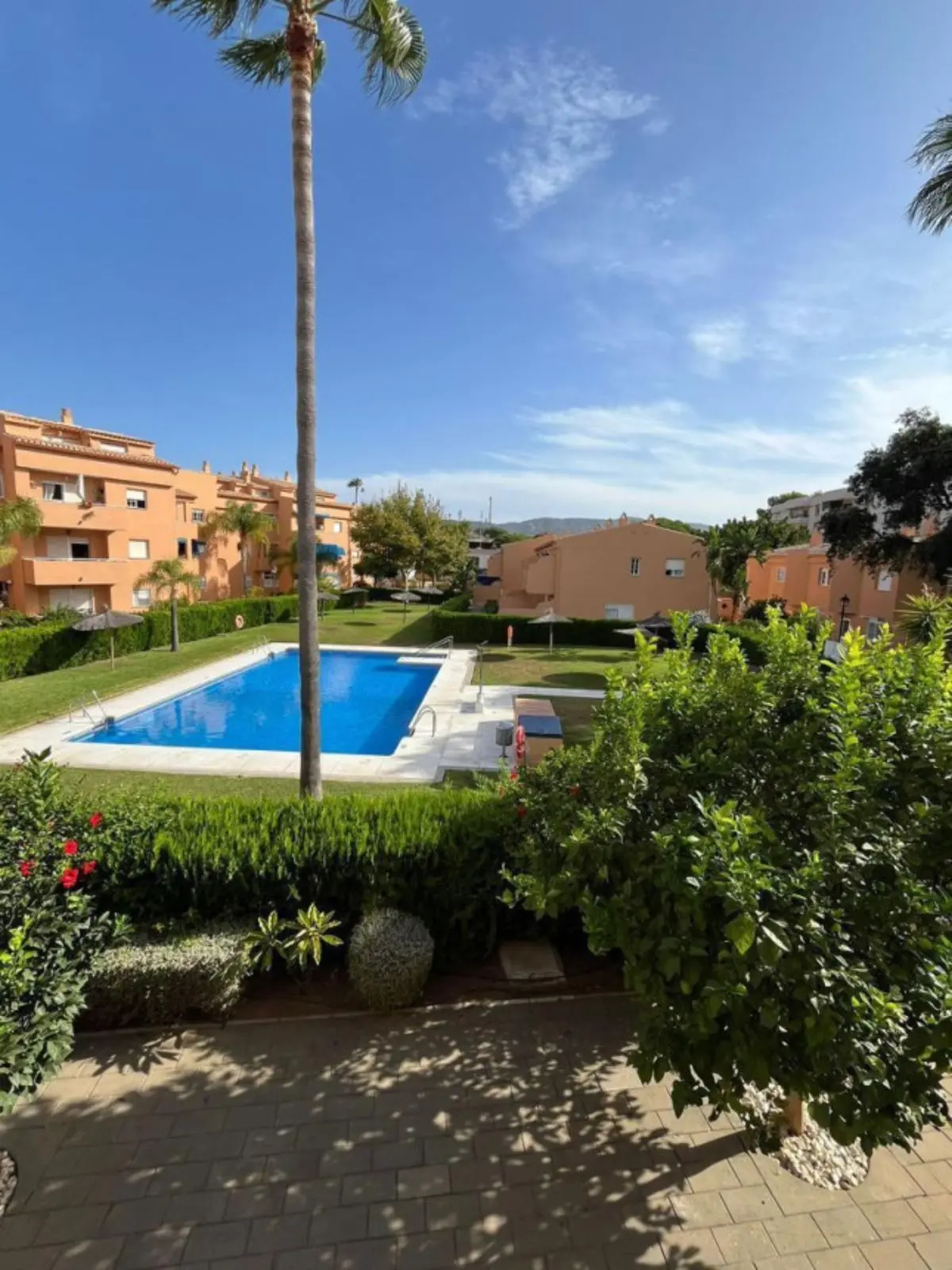 Casa adosada en Costabella, Marbella
