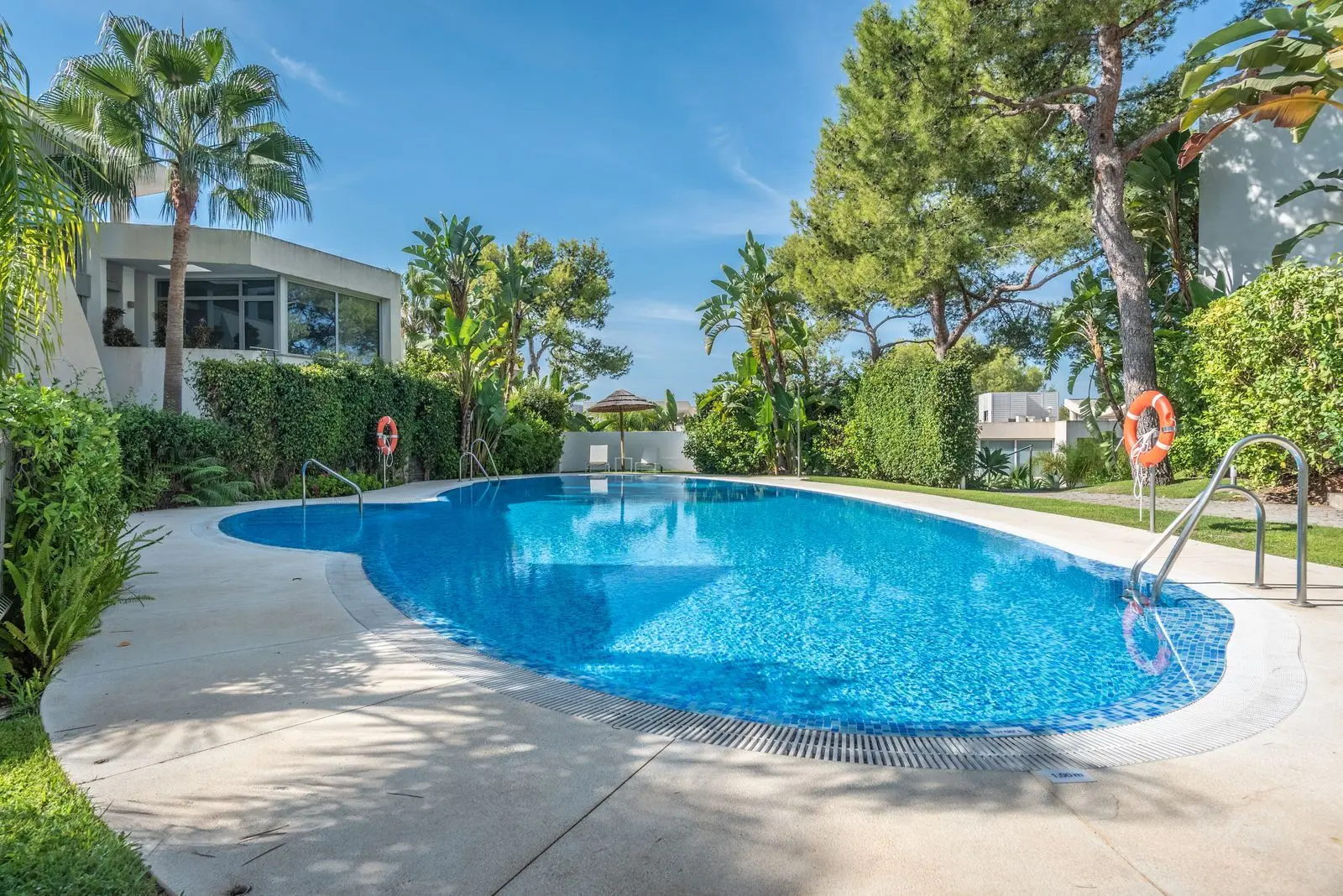 Maison mitoyenne à Sierra Blanca, Marbella