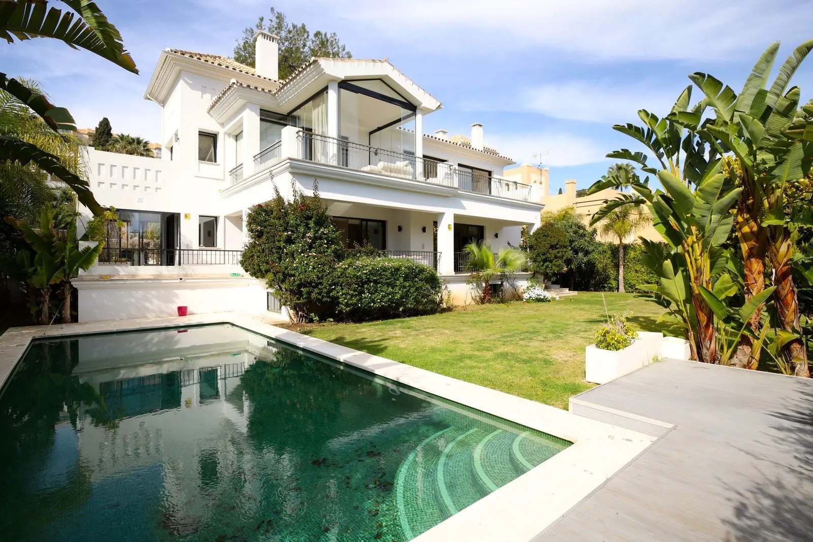 Villa in Nueva Andalucía, Marbella