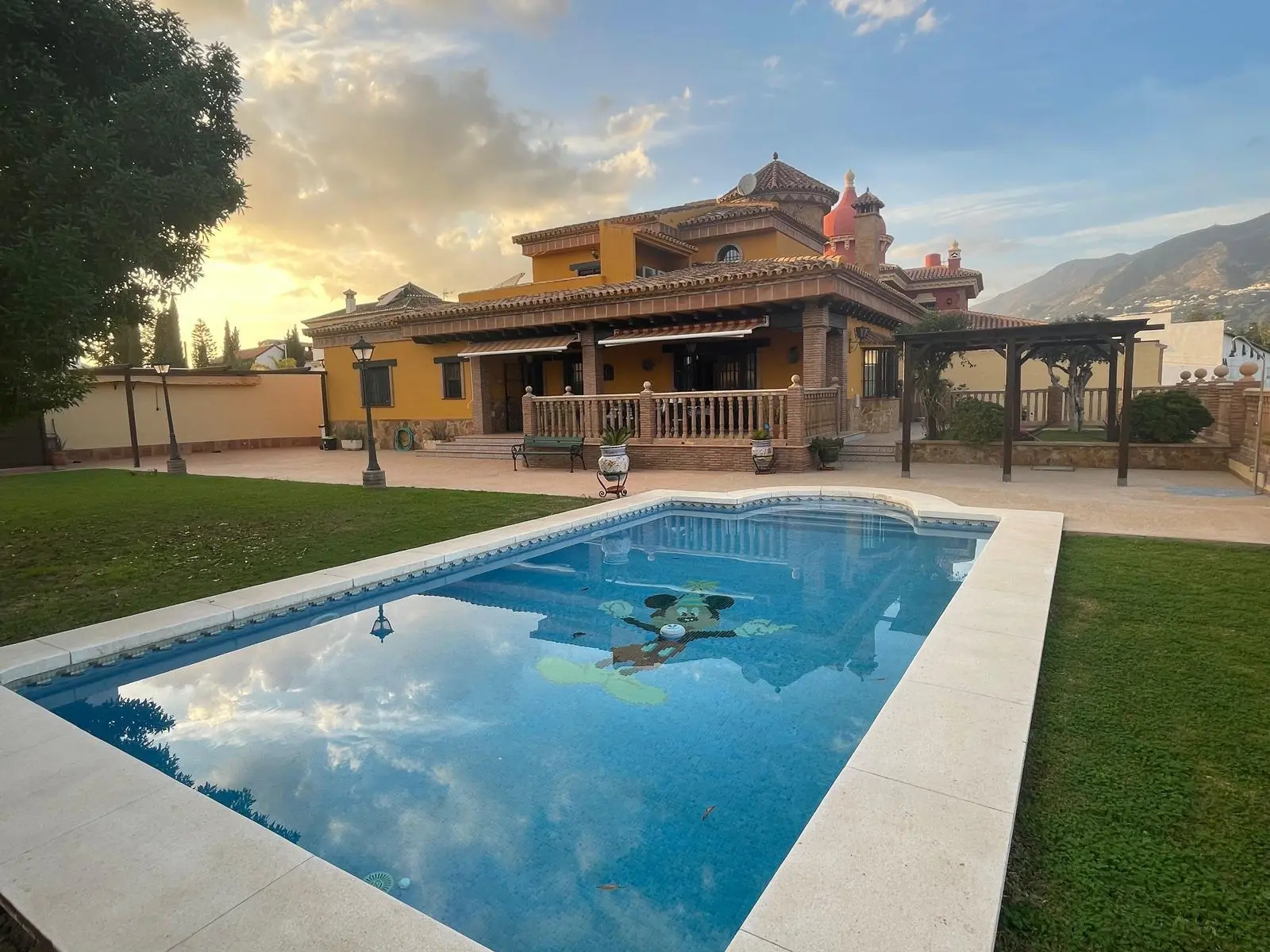 Villa in Mijas Costa, Mijas