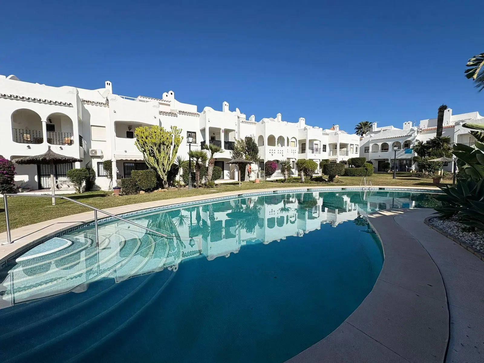 Dom bliźniak w Bel Air, Estepona