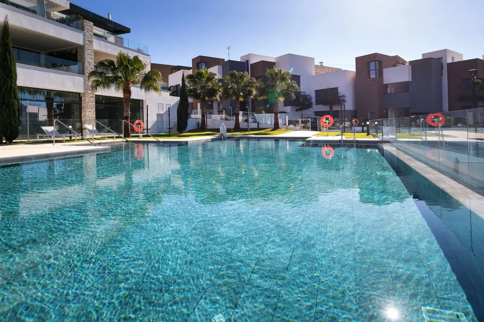 Appartement à Cabopino, Marbella