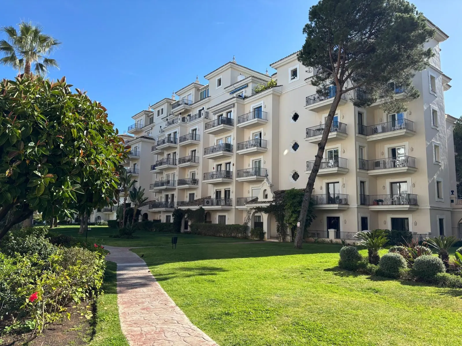 Appartement à Nueva Andalucía, Marbella