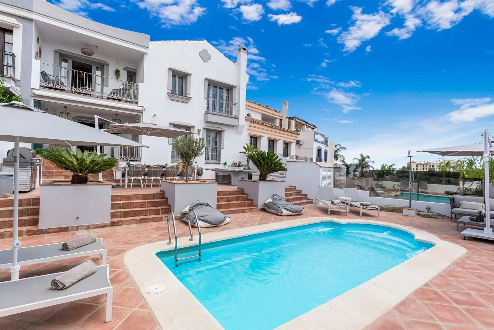 Maison mitoyenne à La Heredia, Benahavís