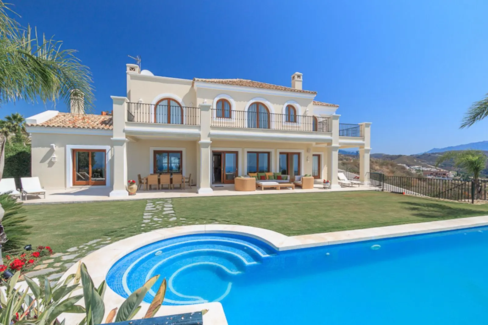 Villa en Los Flamingos, Benahavís