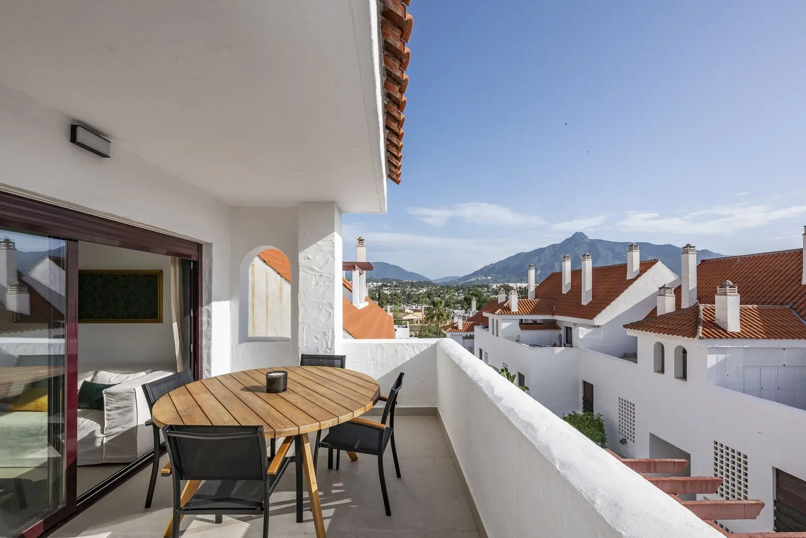 Appartement à Nueva Andalucía, Marbella