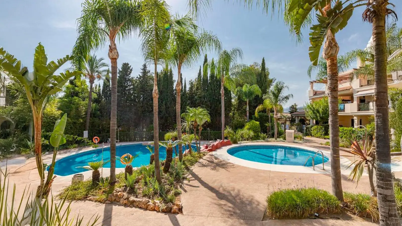 Appartement à Nueva Andalucía, Marbella
