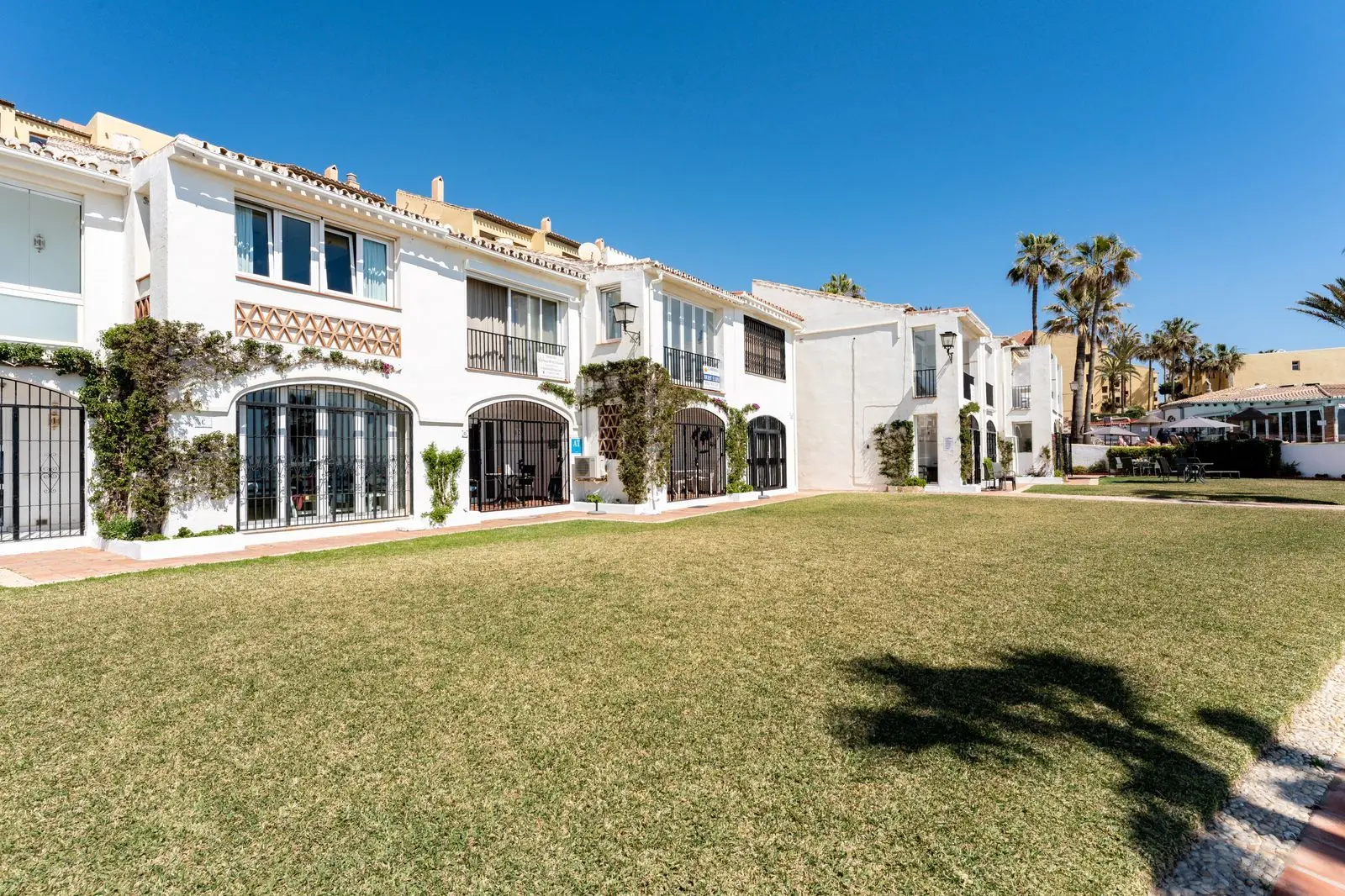Reihenhaus in Calahonda, Mijas