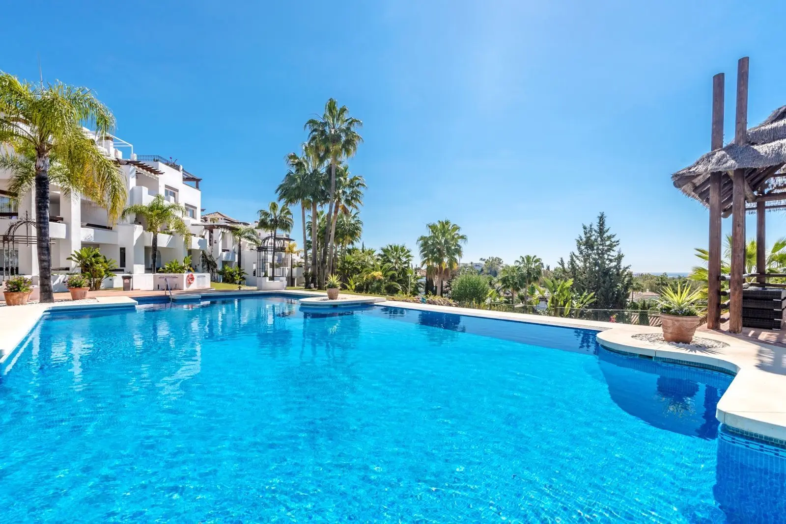 Appartement à Nueva Andalucía, Marbella