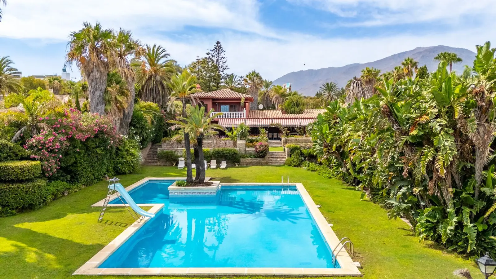 Villa à Estepona