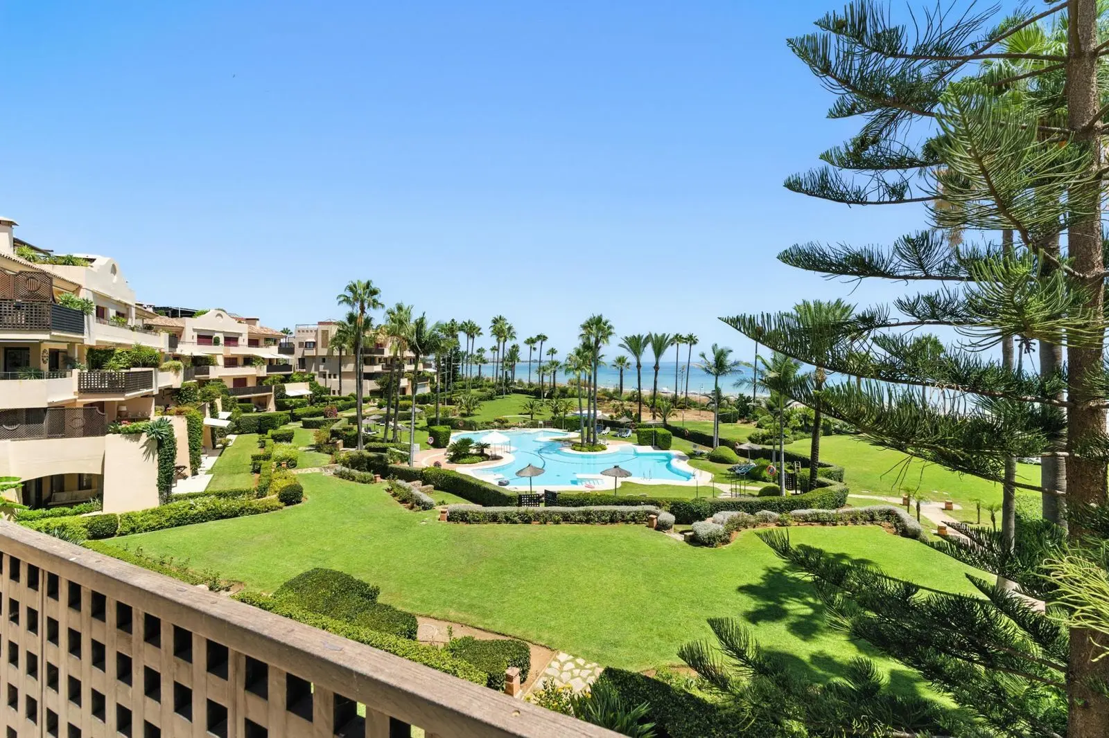 Lägenhet i Costalita, Estepona