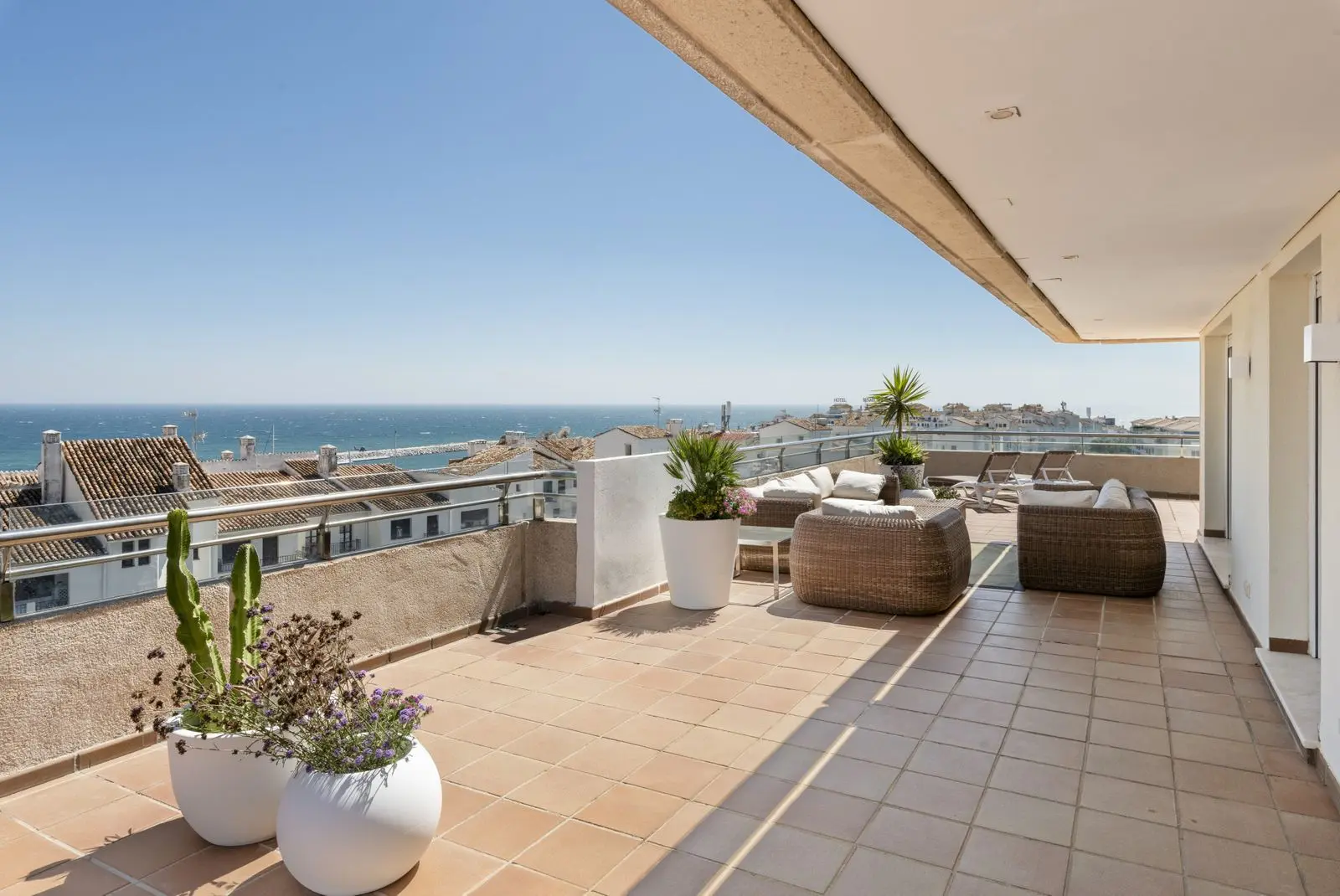 Penthouse in Puerto Banús, Marbella
