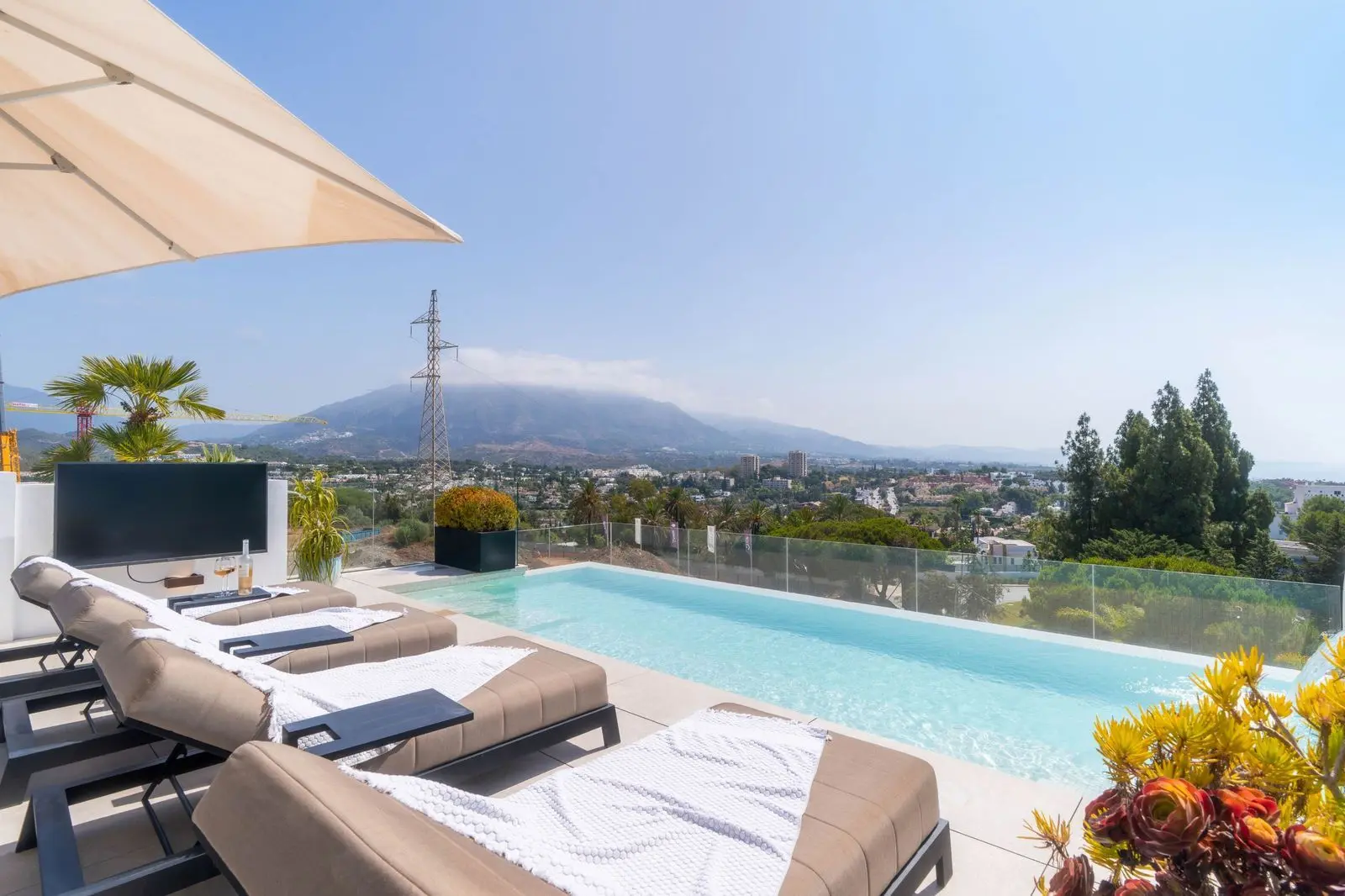 Villa in Nueva Andalucía, Marbella