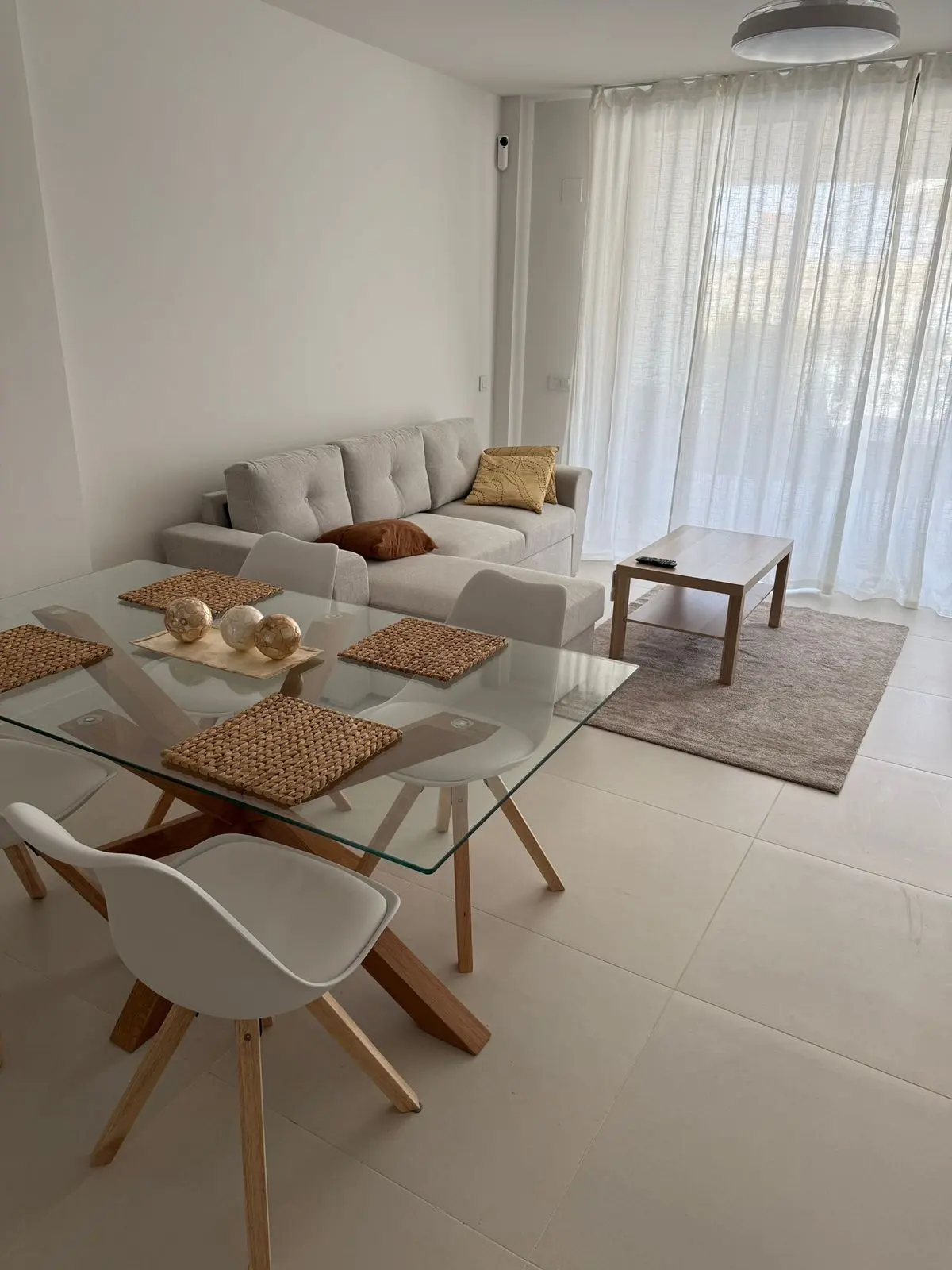 Apartamento bajo en Benalmádena Costa, Benalmádena