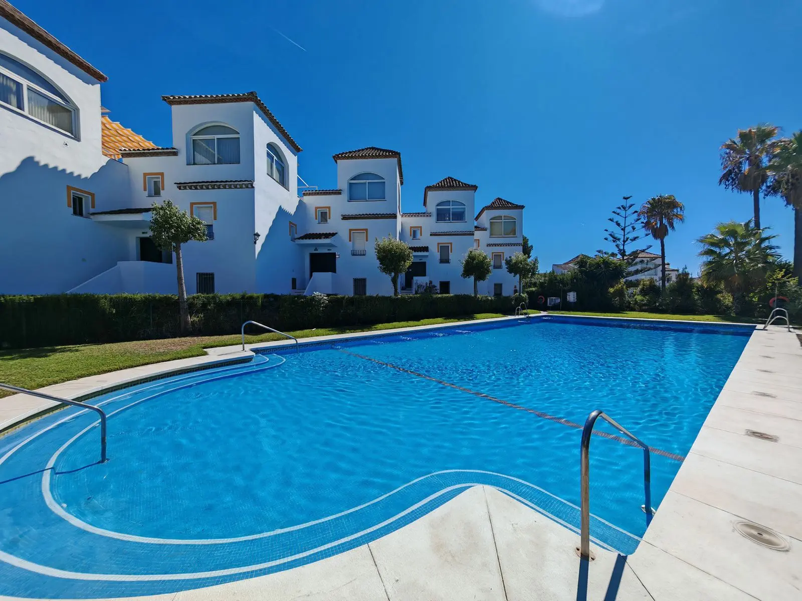Ático en Costabella, Marbella