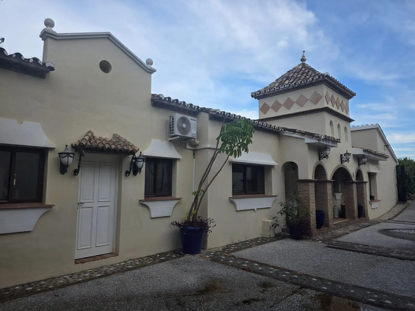 Villa en El Paraíso, Estepona