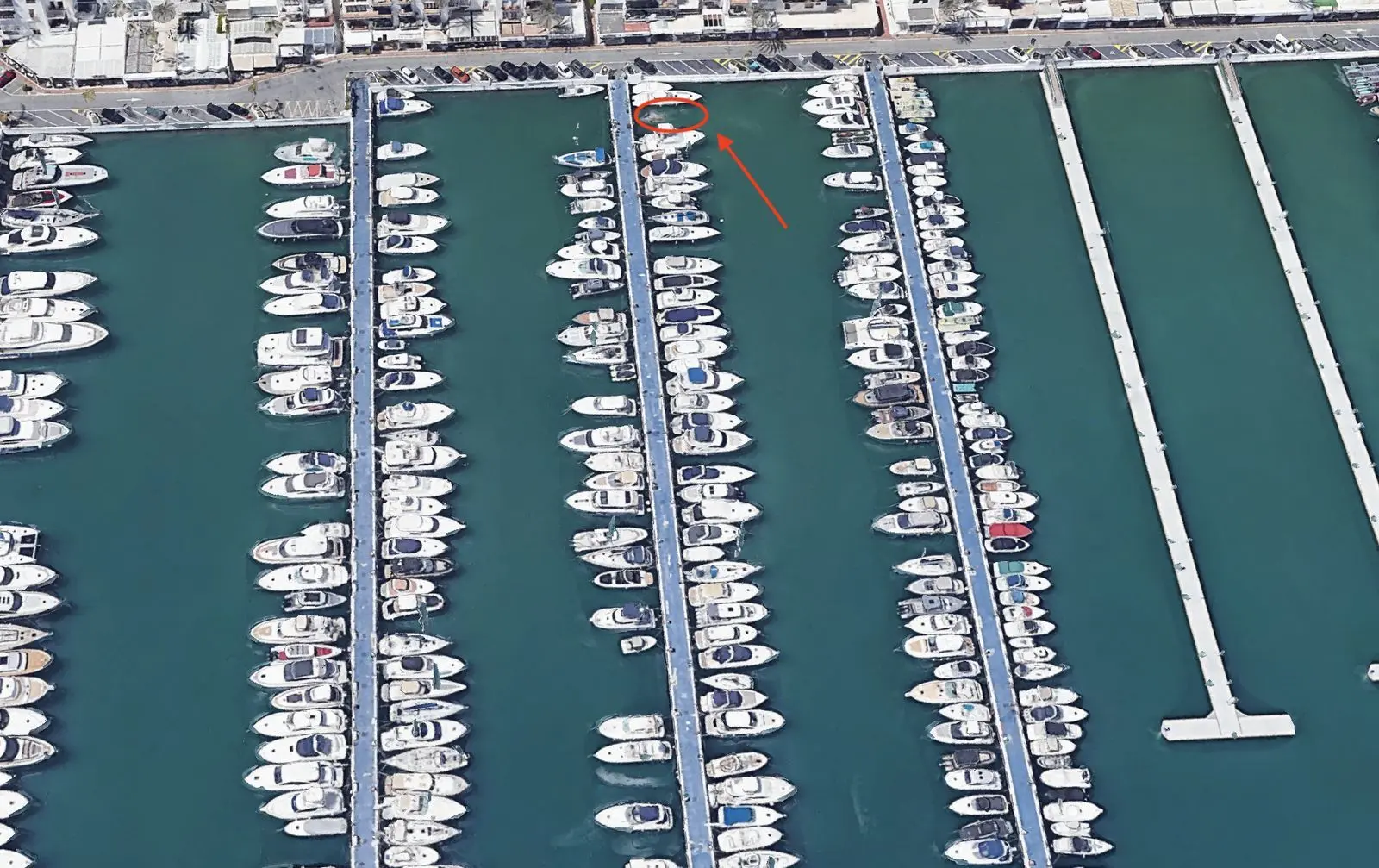 Garaje en Puerto Banús, Marbella