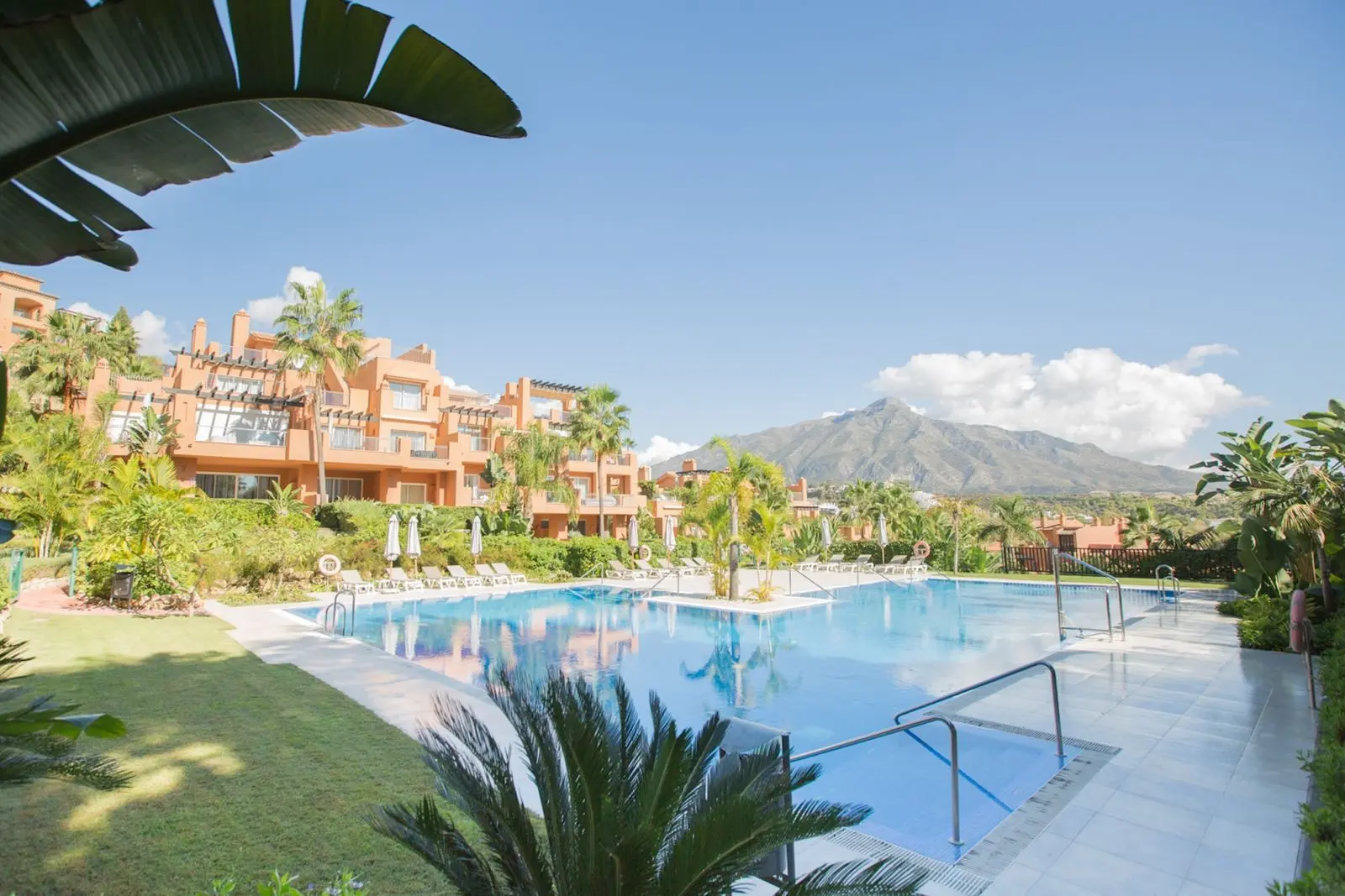 Appartement à Nueva Andalucía, Marbella