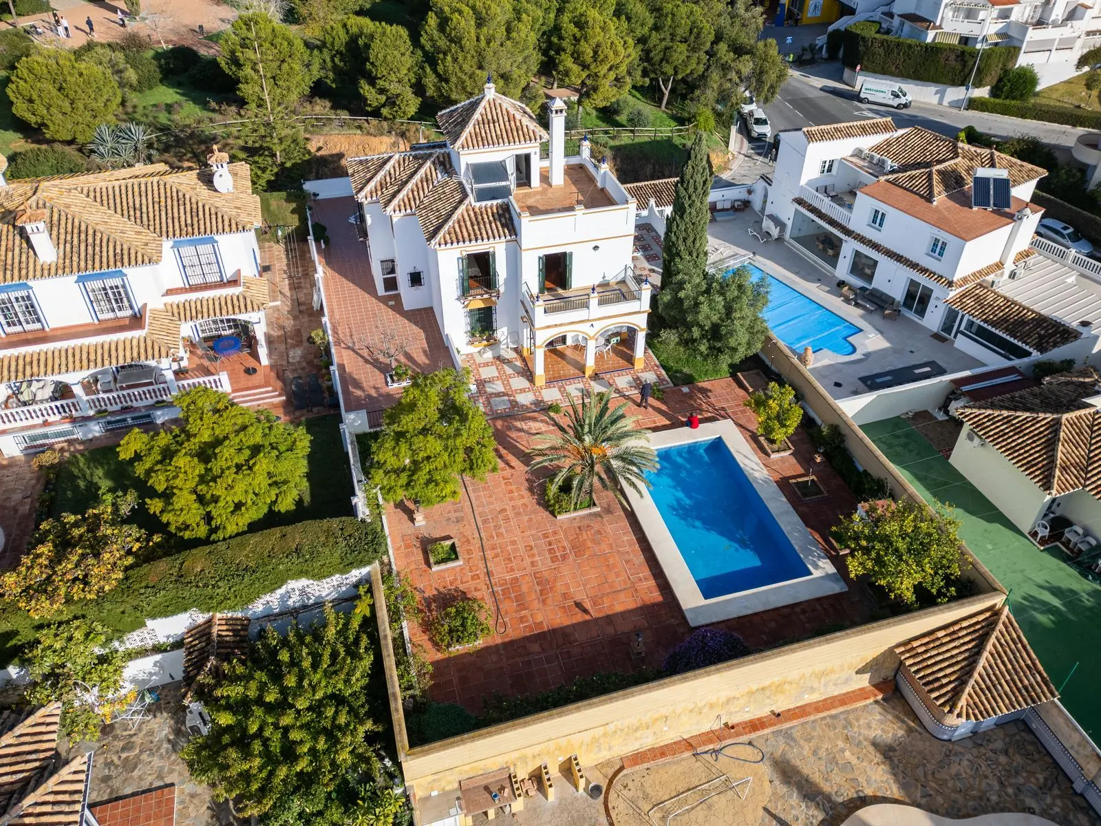 Villa in Arroyo de la Miel, Benalmádena