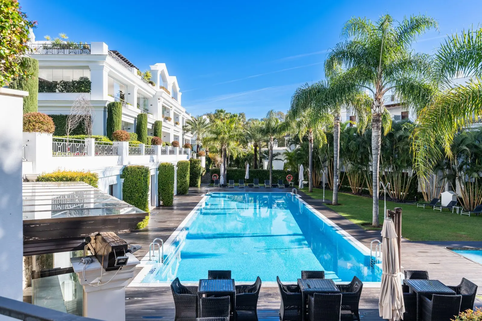Apartamento bajo en Estepona