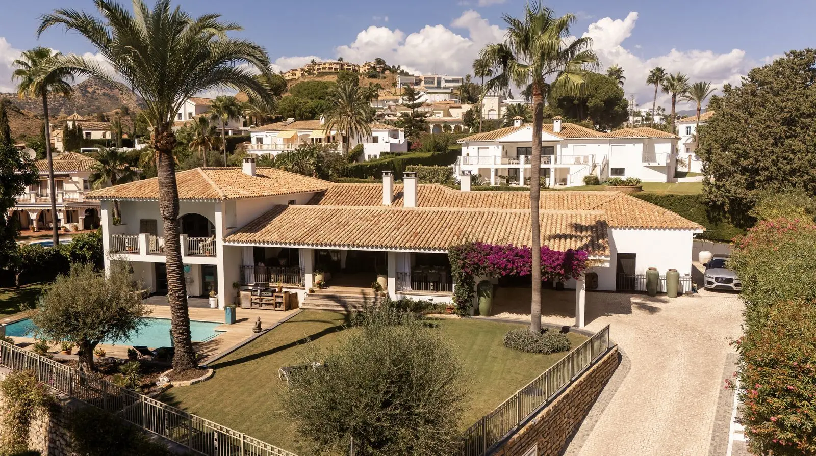 Villa en El Paraíso, Estepona