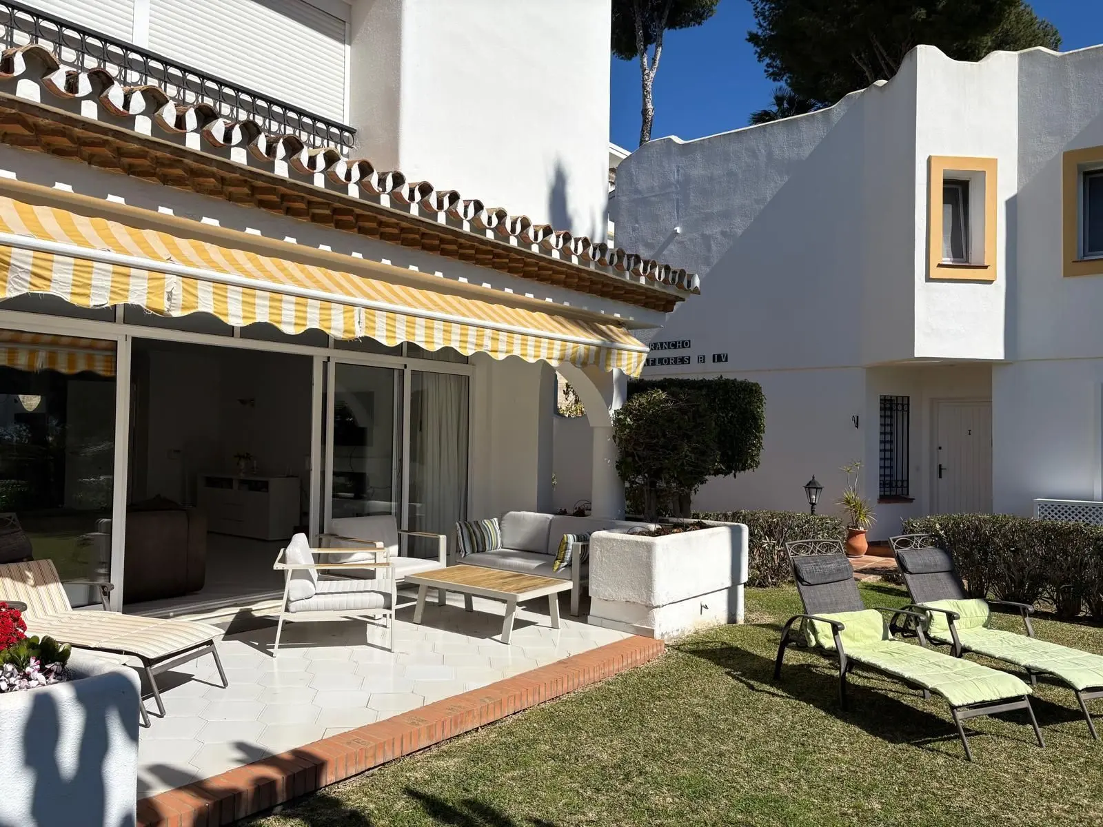 Casa pareada en Miraflores, Mijas