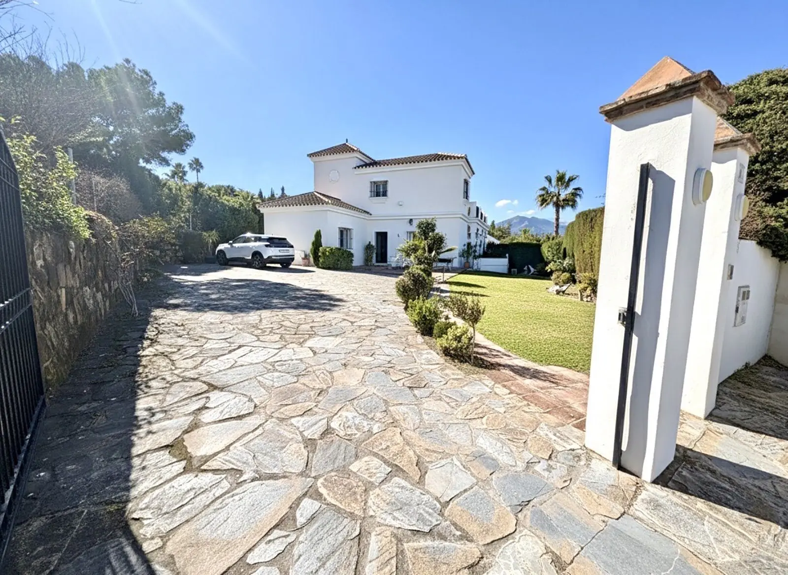Villa en Nueva Andalucía, Marbella