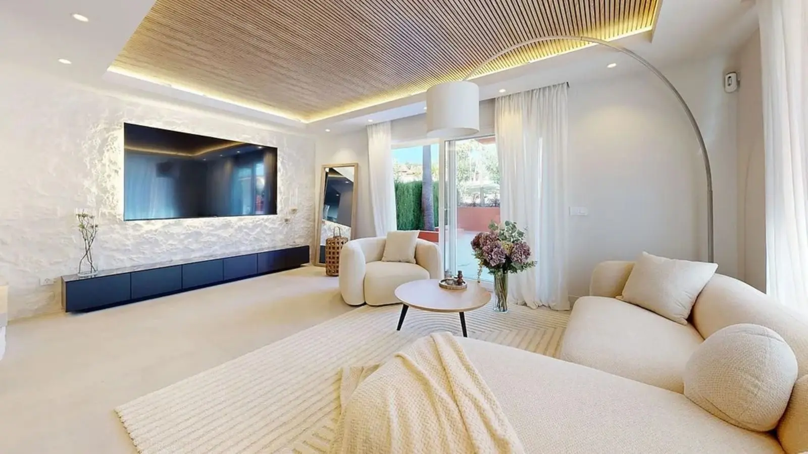 Casa pareada en Atalaya, Estepona