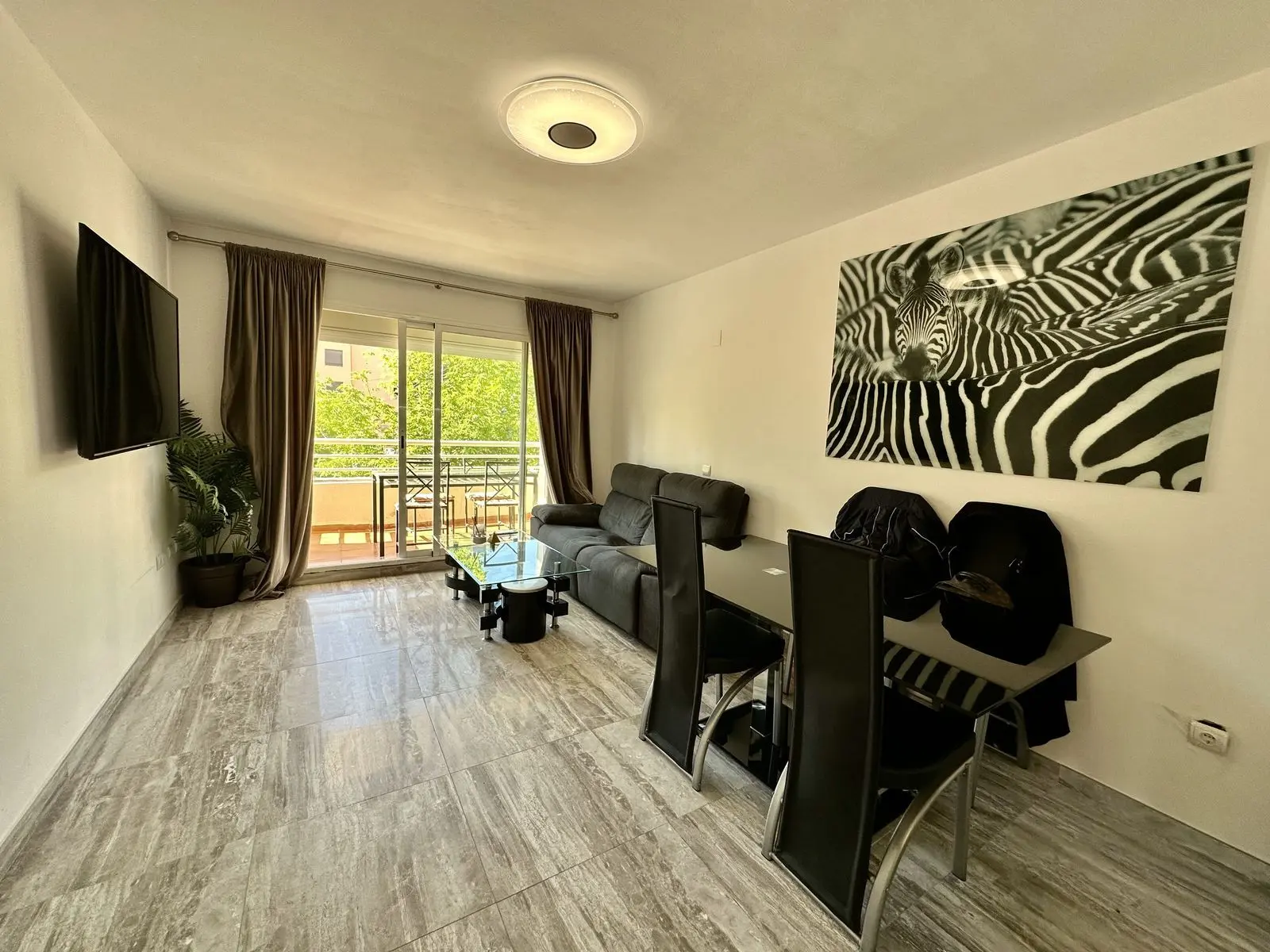 Lägenhet i Golden Mile, Marbella