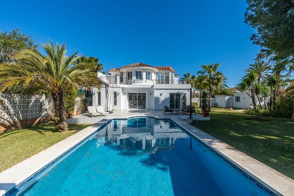 Villa en Marbesa, Marbella