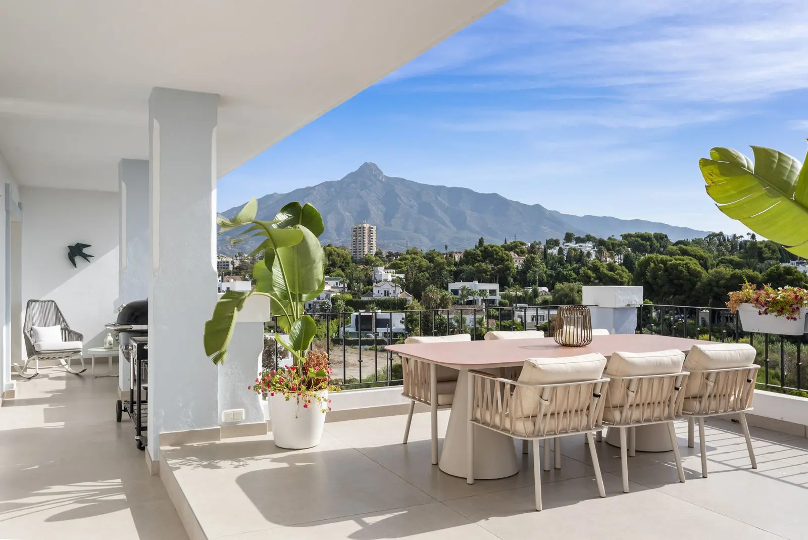 Penthouse à Nueva Andalucía, Marbella