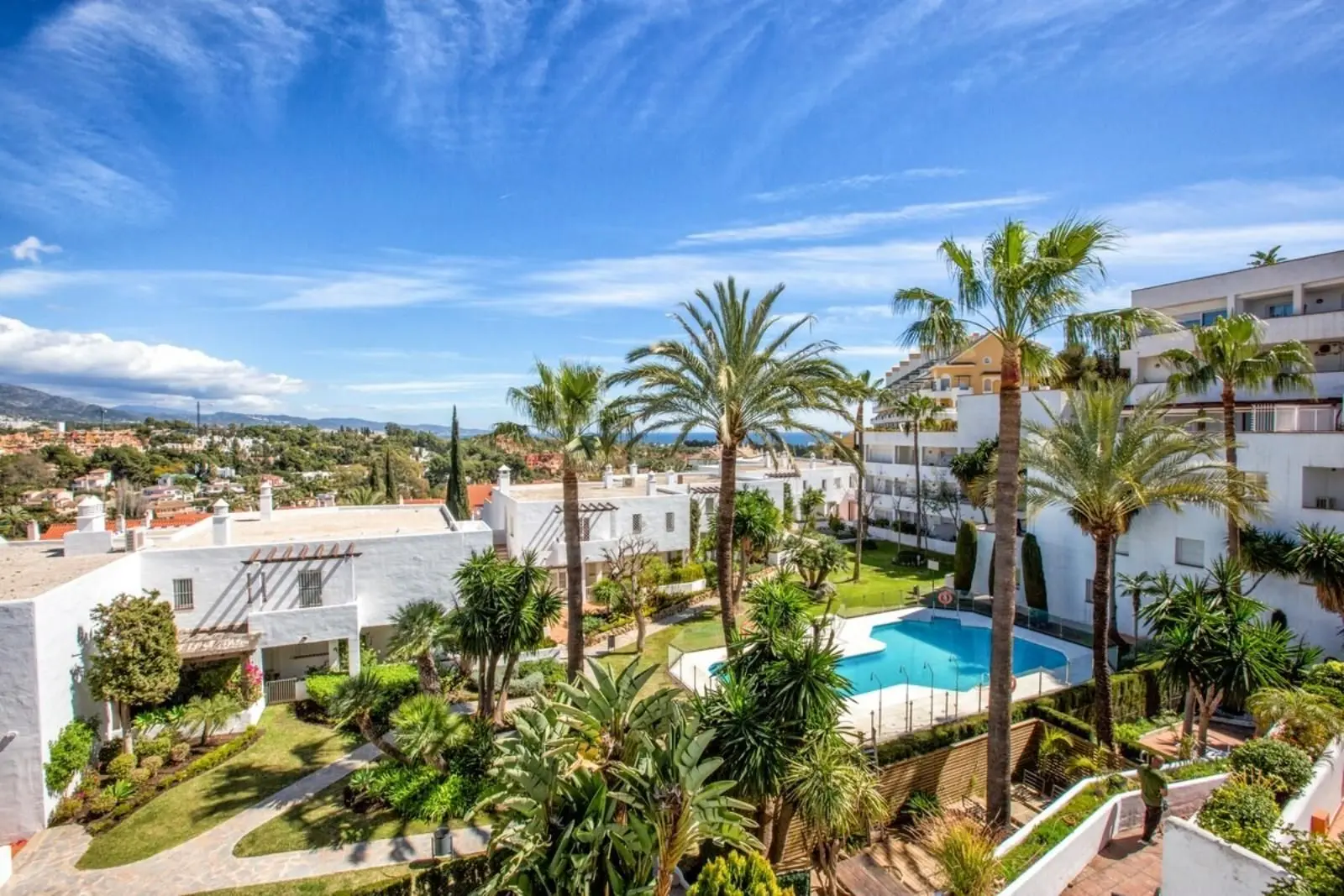 Piso en Nueva Andalucía, Marbella