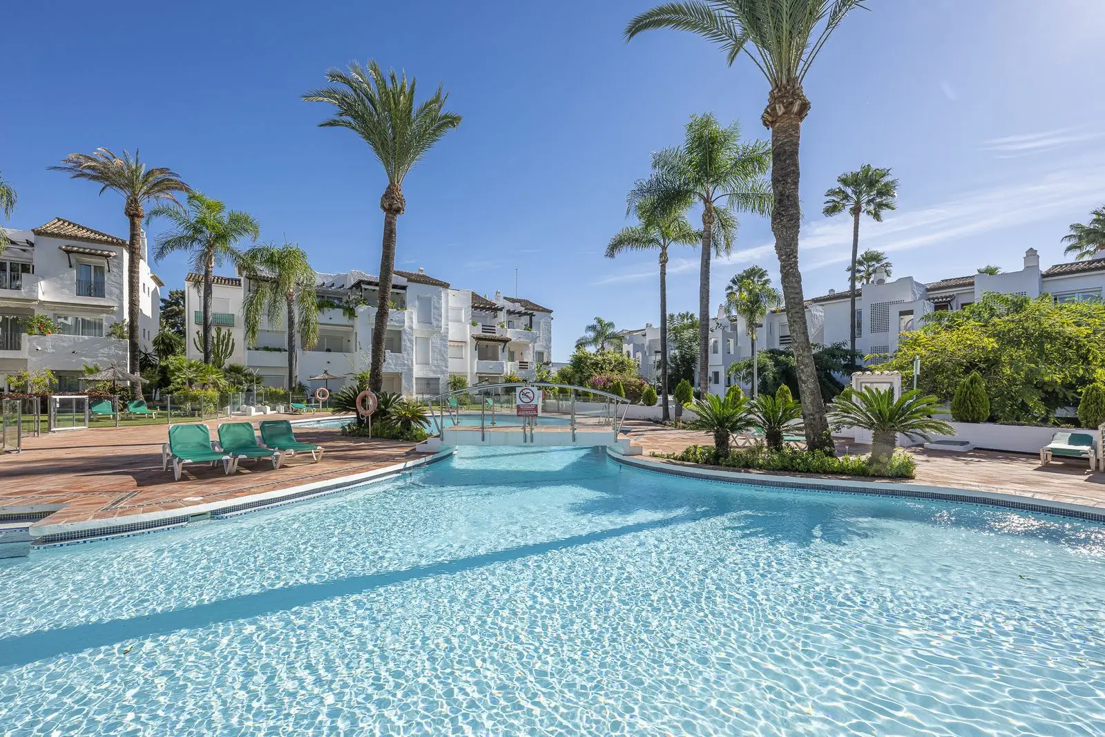 Lägenhet i Costalita, Estepona