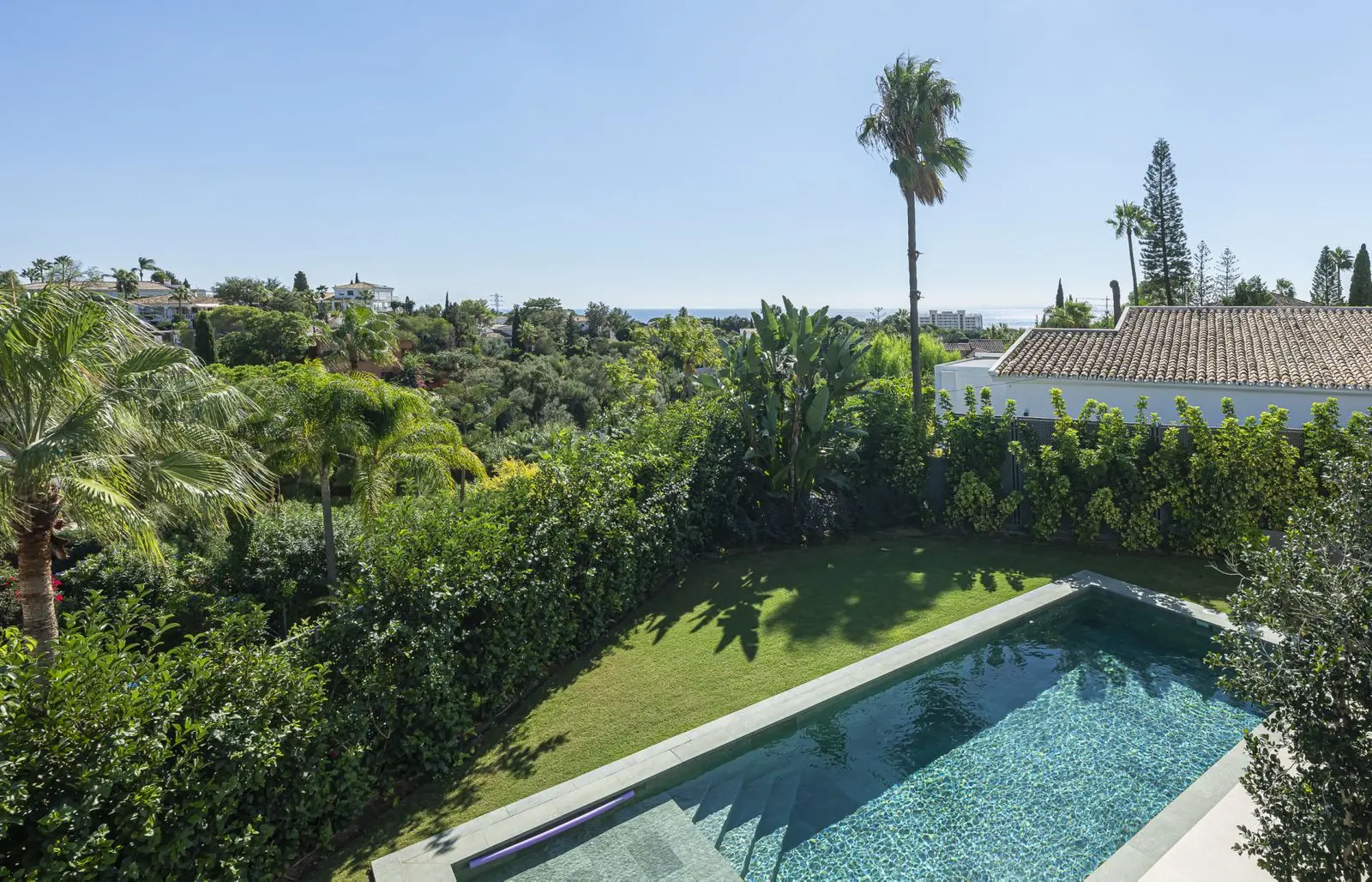 Villa en El Rosario, Marbella