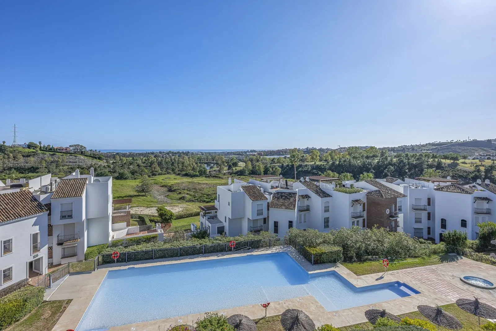 Penthouse in Los Arqueros, Benahavís