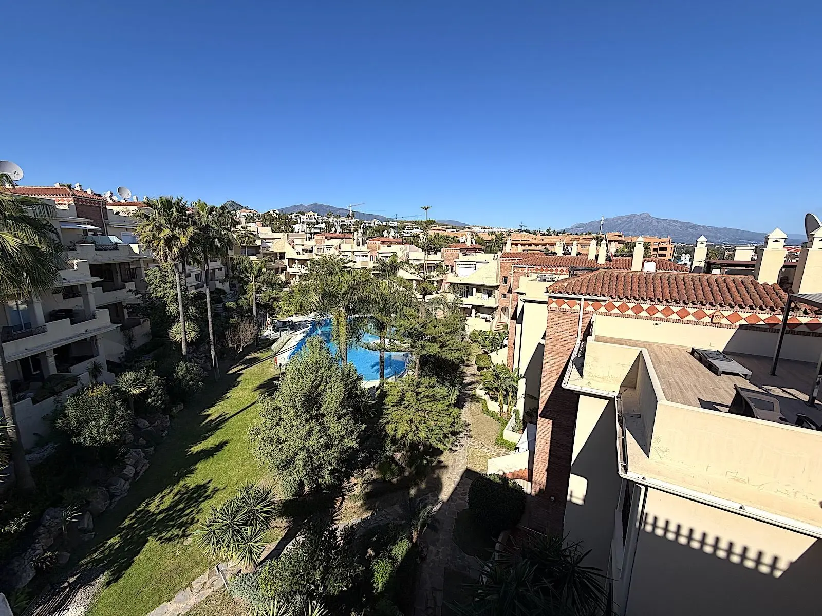 Ático en Bel Air, Estepona