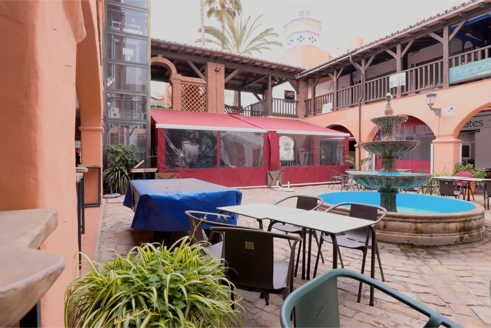 Bedrijf in Calahonda, Mijas