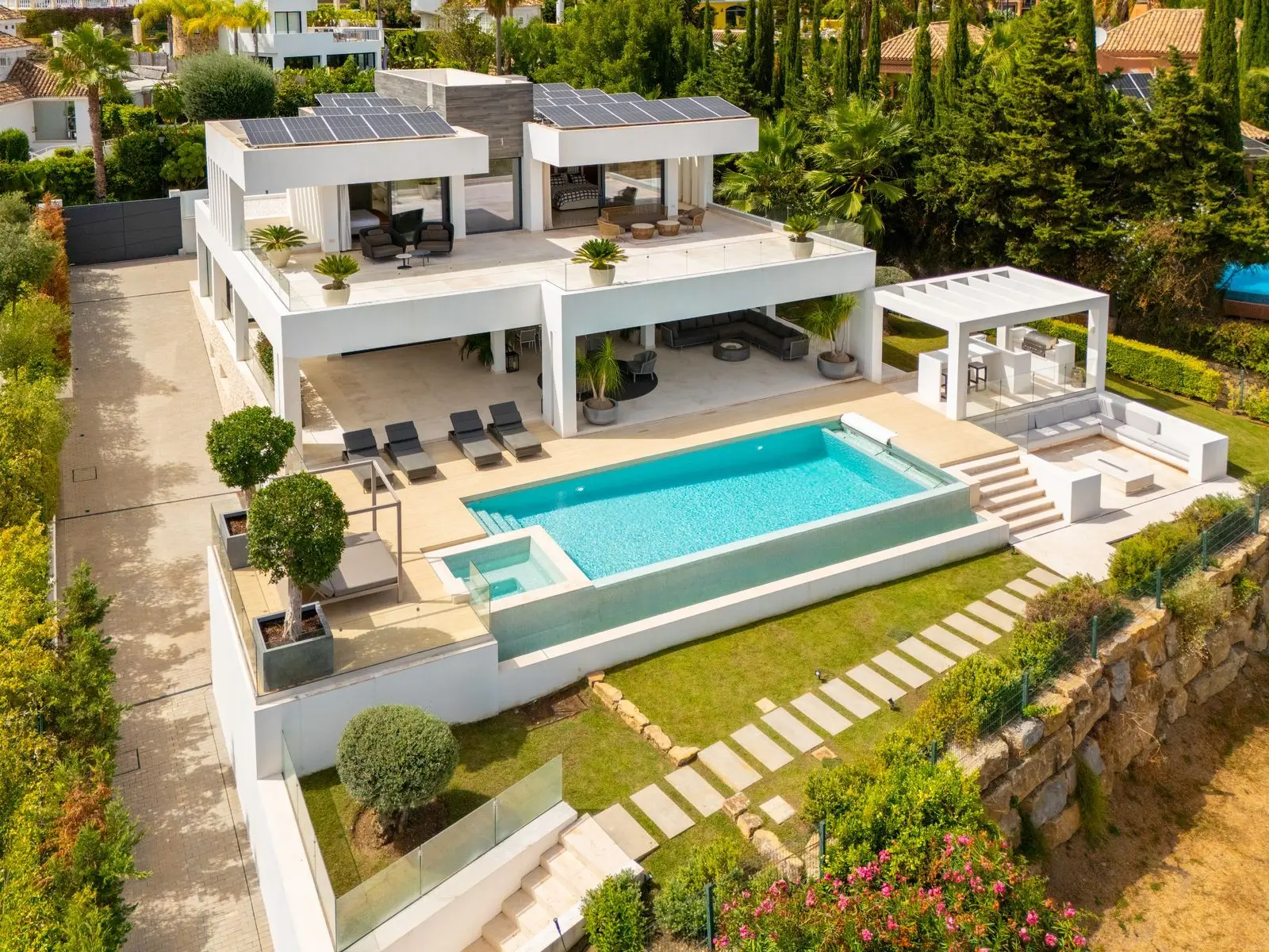 Villa à Nueva Andalucía, Marbella