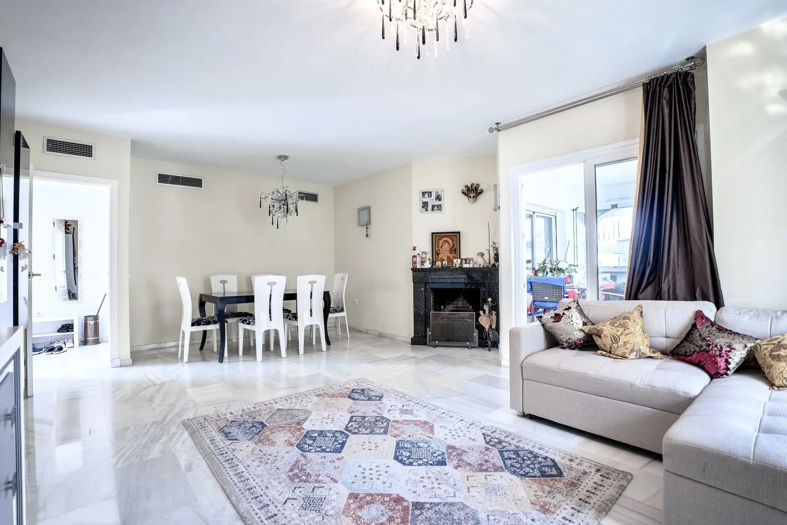 Appartement à Nueva Andalucía, Marbella