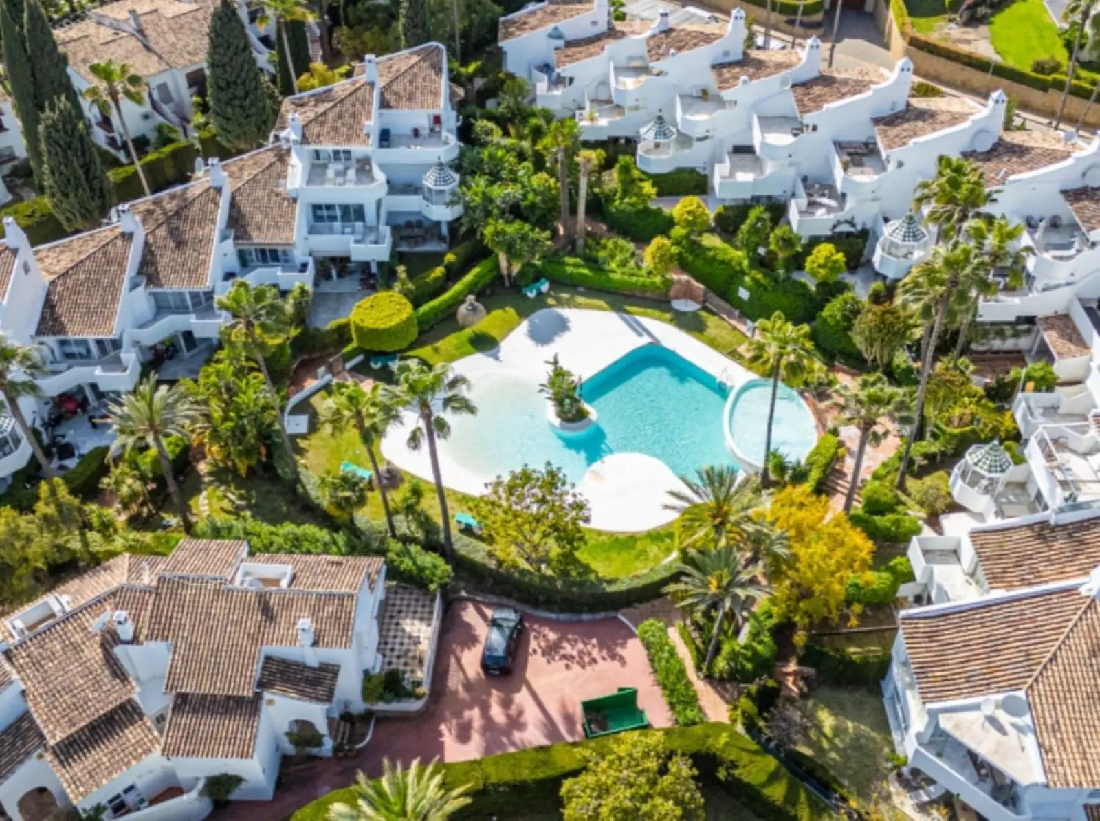 Twee-onder-een-kapwoning in Marbella