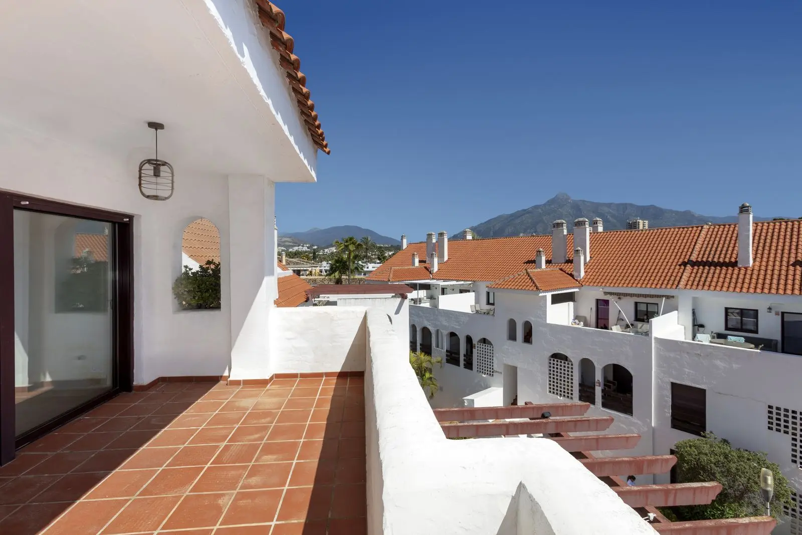 Appartement à Nueva Andalucía, Marbella