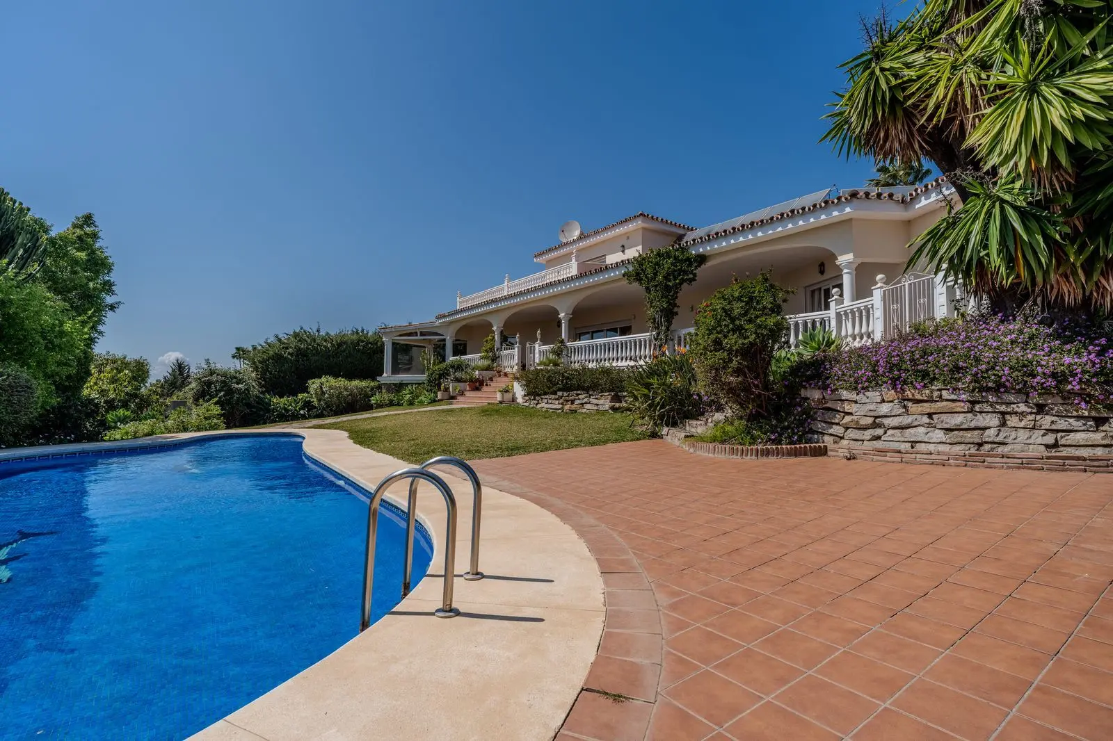 Villa en El Paraíso, Estepona