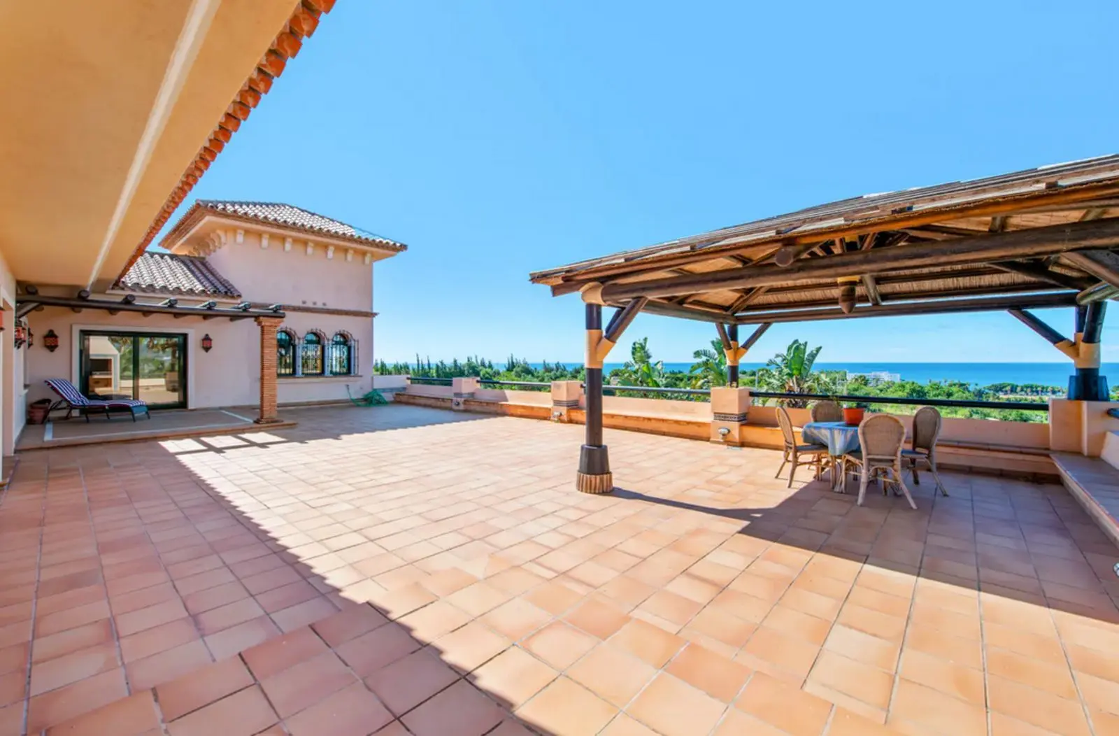 Villa à Estepona