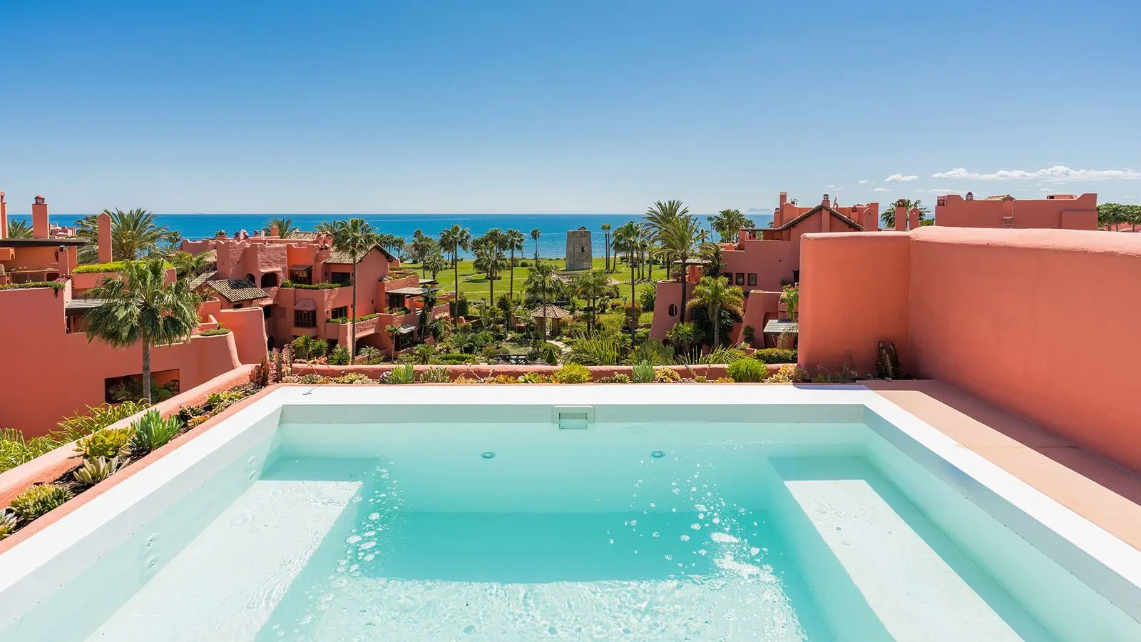 Penthouse w New Golden Mile, Estepona