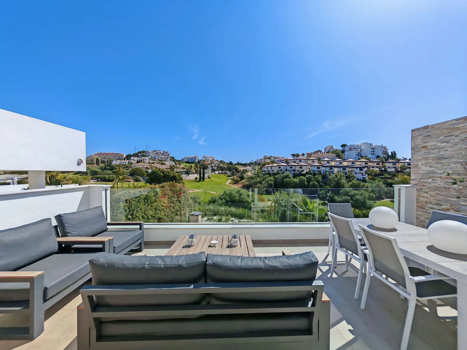 Casa pareada en Riviera del Sol, Mijas